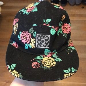 Black/floral Empyre 5 panel hat